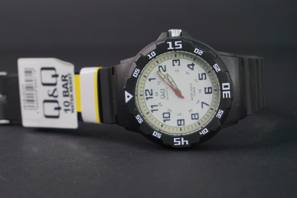 Reloj Hombre Q&Q Resina | E003
